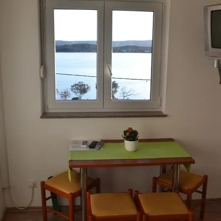 R&b Apartmán