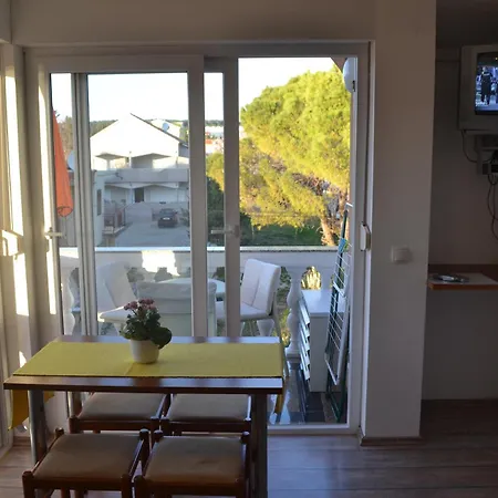 R&b Apartament